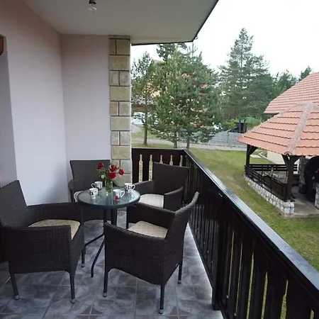 Apartment Tara Malesevic - 1 *